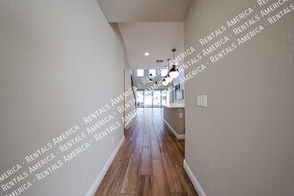 1400 Flintlock Dr in San Tan Valley, AZ - Foto de edificio - Building Photo