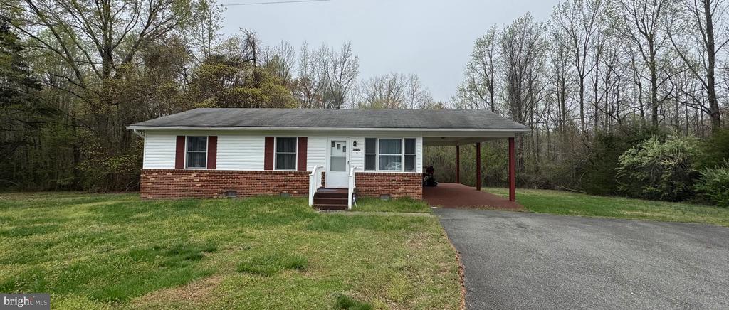 6268 Macedonia Rd in Woodford, VA - Building Photo