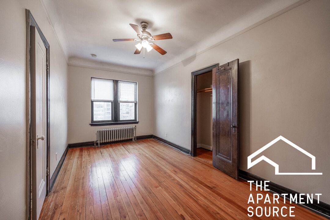 948 W Cuyler Ave in Chicago, IL - Building Photo