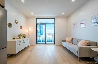 134-16 35th Ave in Queens, NY - Building Photo - Building Photo