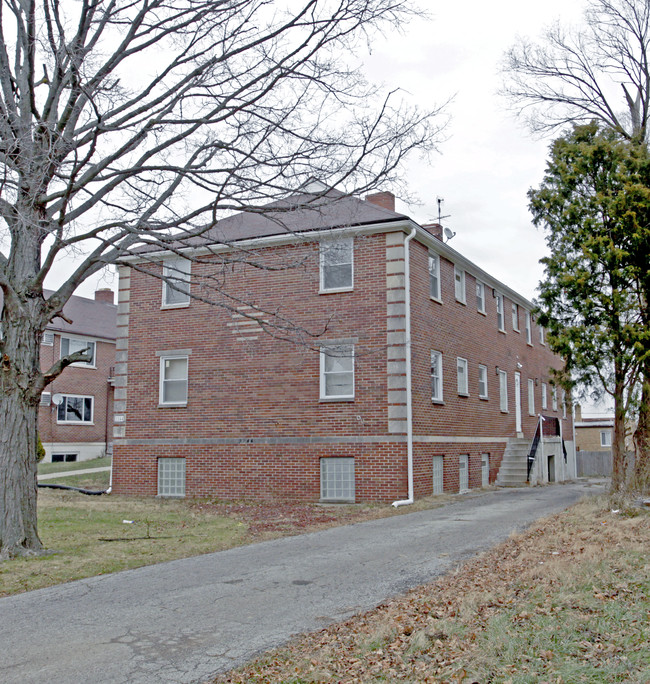 2244 Rugby Rd in Dayton, OH - Building Photo - Building Photo