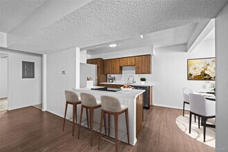 7665 E Eastman Ave in Denver, CO - Building Photo - Building Photo