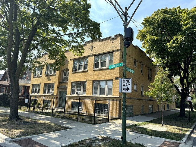property at 2054 N Kilpatrick Ave