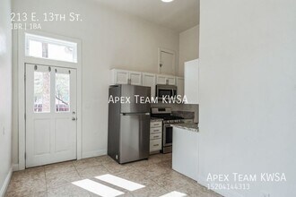 213 E 13th St in Tucson, AZ - Building Photo - Building Photo