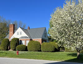 6 Deer St in Rutland, VT - Building Photo