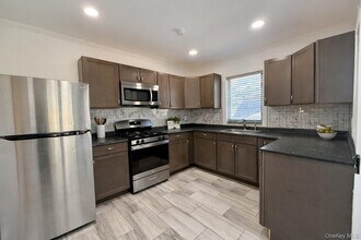 24 Bennett St in Port Jervis, NY - Building Photo - Building Photo