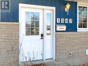 1247 Kaladar Dr in London, ON - Building Photo - Building Photo