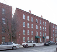 Verano Apartments in Holyoke, MA - Building Photo - Building Photo