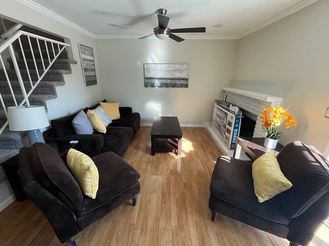 property at 907 Brandon Way