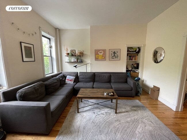 property at 96 N 8th St