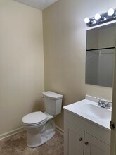 117 E Main St, Unit 2 in Richmond, KY - Foto de edificio - Building Photo