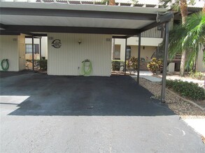 310 Mission Trail N in Venice, FL - Building Photo - Building Photo