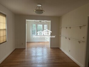 6518 Loch Hill Ct in Baltimore, MD - Building Photo - Building Photo