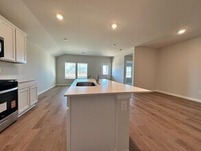 14209 Little Falls Ln in Piedmont, OK - Building Photo - Building Photo