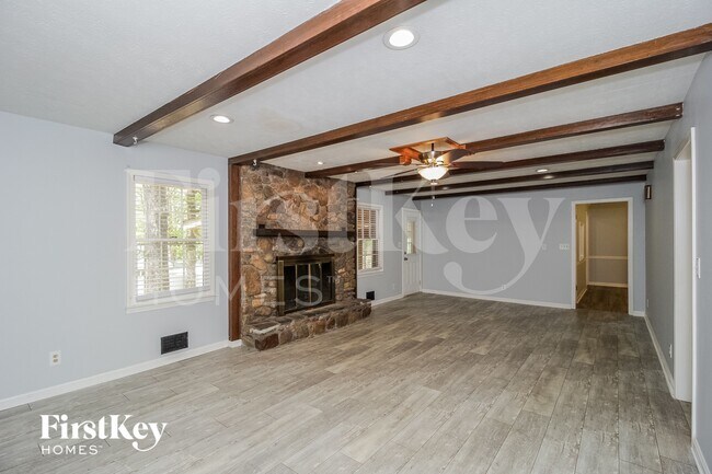 30 Roving Hills Cir SE in Cartersville, GA - Building Photo - Building Photo