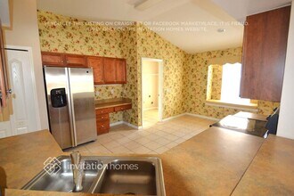 9803 White Barn Way in Riverview, FL - Building Photo - Building Photo