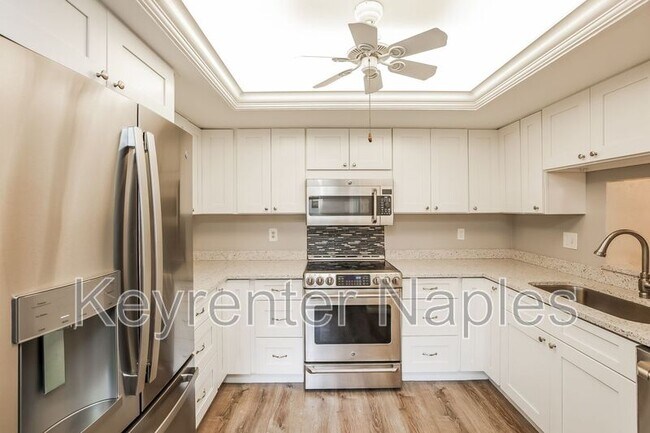1701 Courtyard Way in Naples, FL - Building Photo - Building Photo