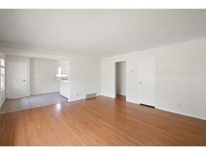 3825 Ewing Ave S in Minneapolis, MN - Building Photo - Building Photo