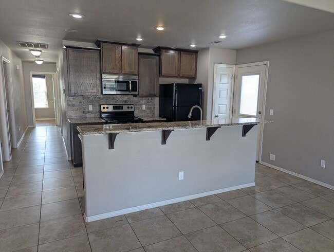 property at 504 W Weymouth