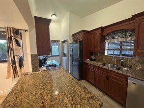 15489 N Miami Lakeway in Miami Lakes, FL - Building Photo - Building Photo
