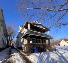 9509 Parkview Ave in Cleveland, OH - Building Photo - Building Photo