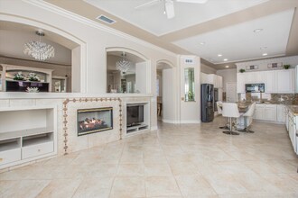 2141 Birdie Dr in Banning, CA - Foto de edificio - Building Photo