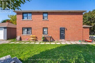 21 Beverley St. in Waterloo, ON - Building Photo - Building Photo
