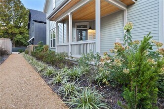 267 E 11th St in Fayetteville, AR - Building Photo - Building Photo