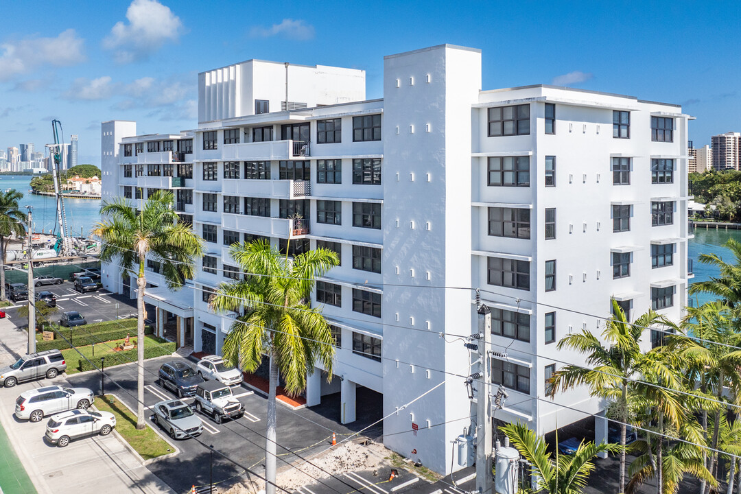 The Belmont in Bay Harbor Islands, FL - Building Photo