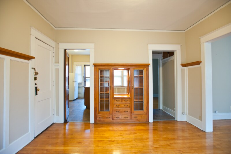 1704 E Locust St in Milwaukee, WI - Building Photo