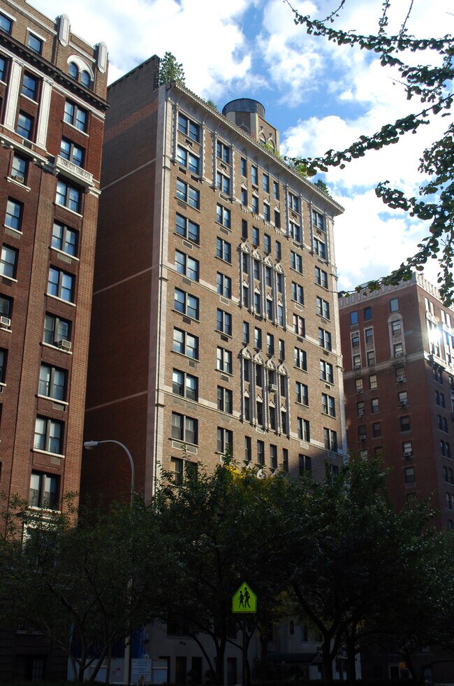 941 Park Avenue New York City, NY Apartments For Rent