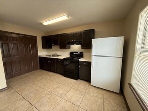 529 Norwich Loop in Laredo, TX - Building Photo - Building Photo