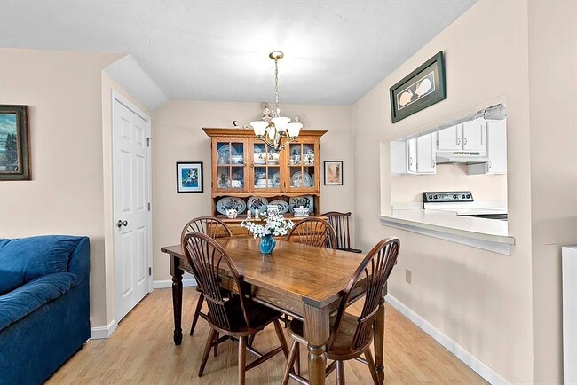 property at 6 Windmill Bog Way