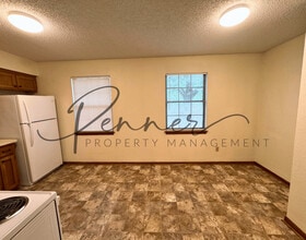 154 Zaun in Blue Springs, MO - Building Photo - Building Photo
