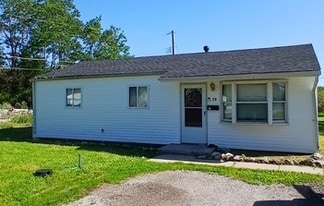 30 St Gregory Dr in Sauget, IL - Building Photo