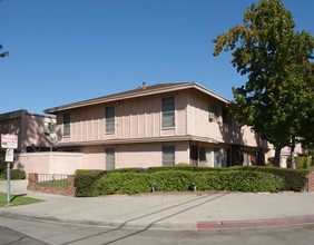 7191 Maple St in Westminster, CA - Building Photo - Building Photo