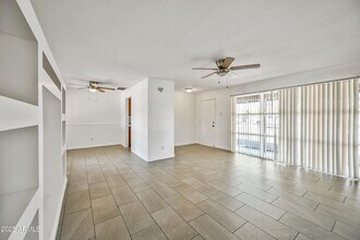 3001 W Elm St in Phoenix, AZ - Building Photo - Building Photo
