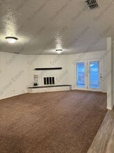 2421 Duckworth Ave in Clovis, NM - Building Photo - Building Photo