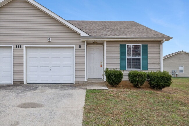 269 Executive Ave in Clarksville, TN - Building Photo - Building Photo