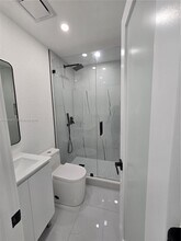 5551 NW 175th St in Miami Gardens, FL - Building Photo - Building Photo