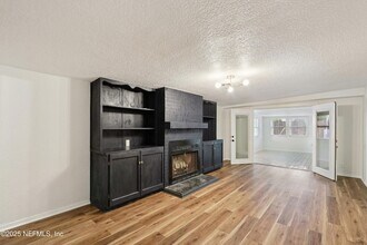 409 Sailfish Dr E in Atlantic Beach, FL - Building Photo - Building Photo