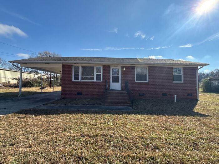 6005 Waxhaw Hwy in Monroe, NC - Building Photo