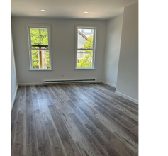 10 Boston St, Unit 2 in Boston, MA - Building Photo - Building Photo