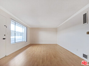 440 Raymond Ave in Santa Monica, CA - Building Photo - Building Photo
