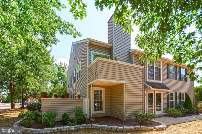 property at 12 Meadow Ln