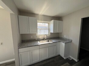 67 Brooks St in Mount Clemens, MI - Building Photo - Building Photo