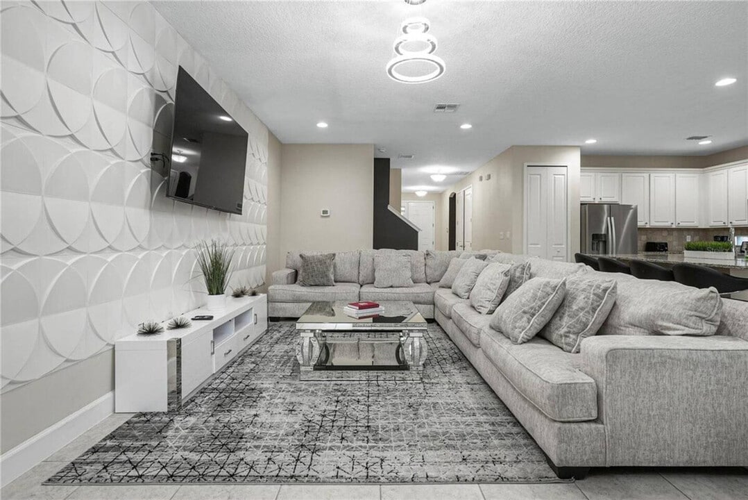2689 Calistoga Ave in Kissimmee, FL - Building Photo