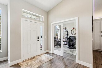 7308 Carrington Oaks Ln in Apollo Beach, FL - Building Photo - Building Photo