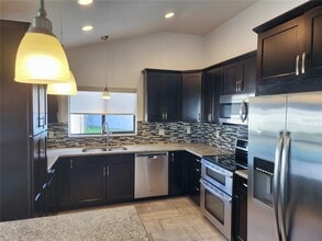 18303 Big Pond Way in Tampa, FL - Building Photo - Building Photo