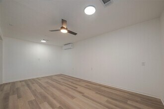 3320 Hays St in Pasadena, TX - Building Photo - Building Photo